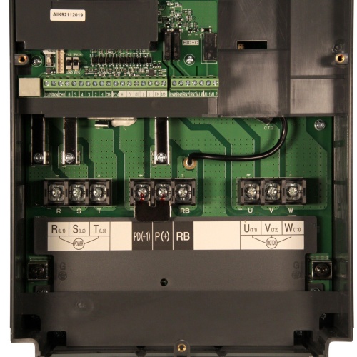 Частотный преобразователь N700E-900HF/1100HFP 90/110кВт 380-480В фото 5